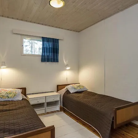 Holiday home Maekelaen Vierastalo By Interhome Kannuskoski